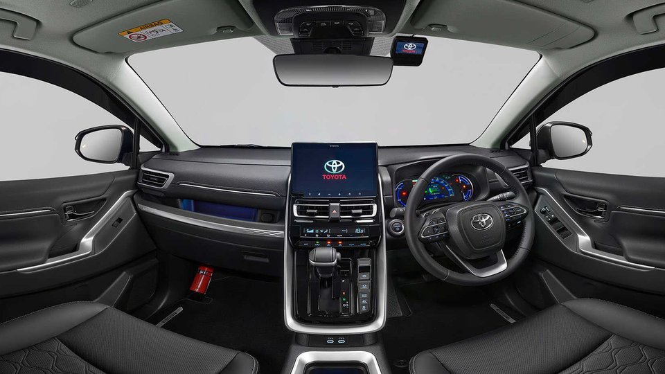 Interior Toyota Kijang Innova Zenix